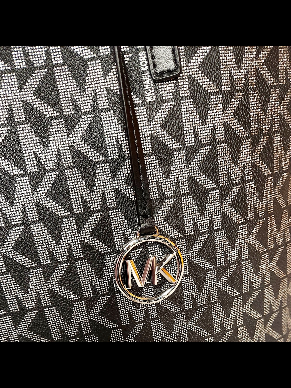 Michael Kors Black Logo Tote Bag - Picture 3 of 14